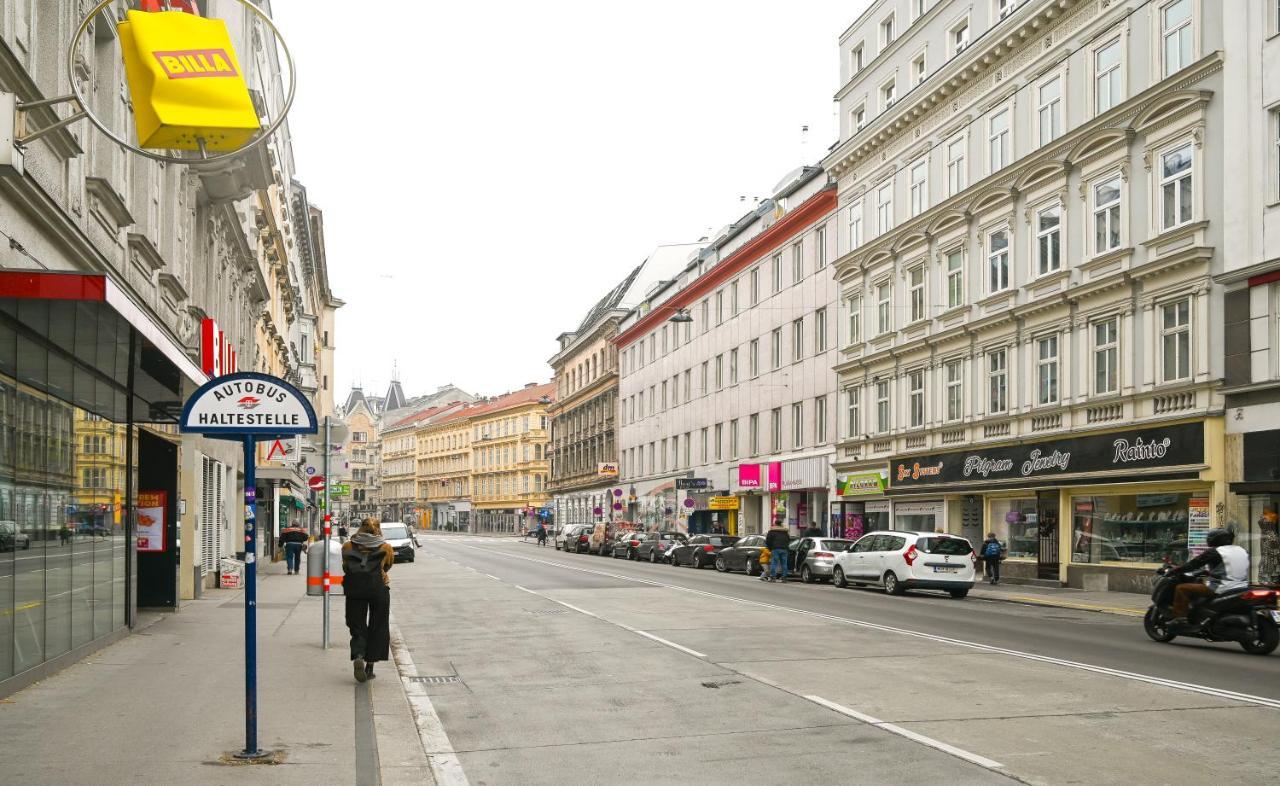 Bright Apartment Naschmarkt Vienna Exterior photo